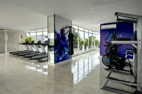 80M Luxury Ocean View Apartment PH The Sands, Next to Hilton - Fitness facility