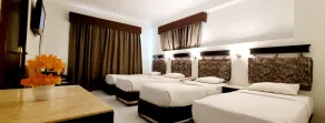 Signature Inn Deira - Free Parking - Room