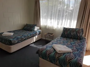 Top Spot Motel - Room