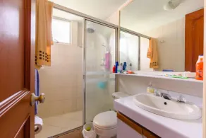 La Macarena 2001 - Salle de bain