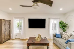 East Los Angeles Home - 7 Mi to Downtown! - Interior