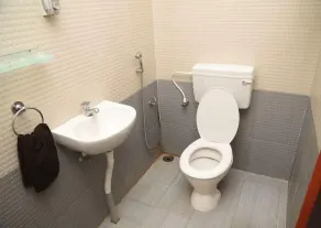 Viruksham Homestay - Baño