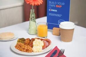 Holiday Inn Express London Gatwick - Crawley by IHG - Restaurant