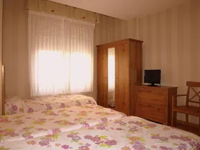 Hostal Orejas - Chambre