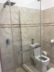 Edens Guest House - Badezimmer