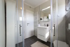 Apartments Sun Resort Nikolina - Bathroom