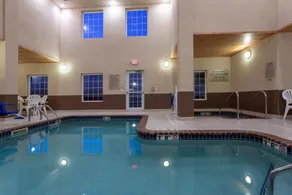 GrandStay Hotel & Suites Ames - Piscine