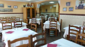 Hostal Restaurante La Masía - Restaurant