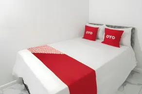 OYO 93440 Warde Hotel Near Sae Restaurant - Værelse
