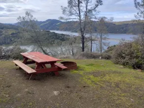 The Ranch at Lake Sonoma - Rom