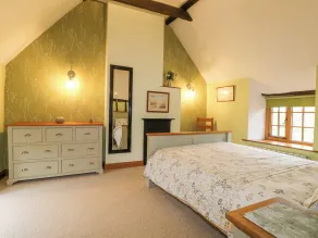Apple Tree Cottage - Room