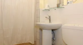 Ocean View Motel - Bathroom
