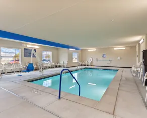 Cobblestone Hotel & Suites - Ephraim - Pool