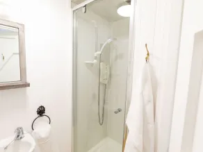 Beaton's Croft House - Uig Skye - Bathroom
