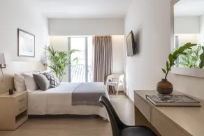 Gallery Suites & Residences, Piraeus - Rom