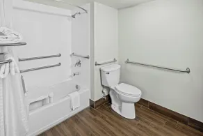 Red Roof Inn & Suites Marysville - Baño