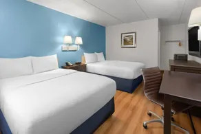 Travelodge by Wyndham Madison Heights MI - Chambre