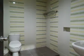 Hotel O Homestay Ananda Luwuk - Badeværelse
