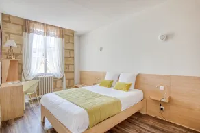 Logis Hôtel - Hôtel des Voyageurs - Chambre