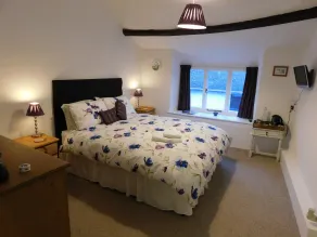 Middletown Farmhouse B&B - Room