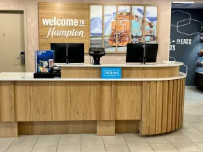 Hampton Inn & Suites McComb - Resepsjon