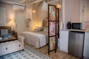 Apartamentos Luna Suites Palacio Almagra - Chambre