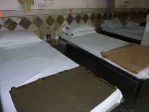 Yadgar Guest House - Rom