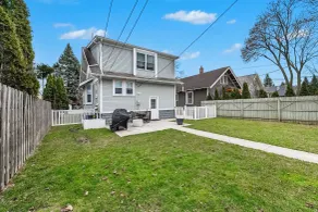 Steps to Dtwn Plymouth! Home w/ Dog-friendly Yard - Innenbereich