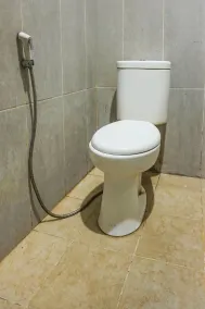 Hotel O Pondok Hikmah Makassar - Baño