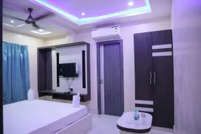 JYOTSNA INTERNATIONAL - Zimmer