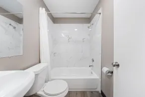 Southern Suites Pensacola Mobile Hwy - Bathroom