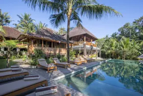 RUMAH KAYU RESORT - Piscine