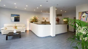 Apartamentos Dunas de Liencres - Sitzecke in der Lobby