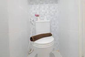 Marble Haven Studio At Tokyo Riverside Pik 2 Apartment - Baño