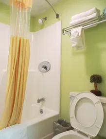 Days Inn by Wyndham Syracuse - Baño