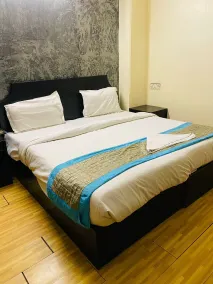 Hotel Ashoka International - Room