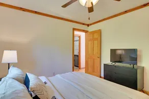 Hot Tub & Amazing Views! Family Catskills Cabin - Interiør