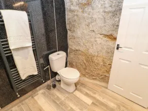 The Beach Apartment - Baño