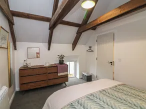 The Loft - Camera