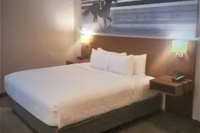 Clarion Pointe Hopkinsville near The Bruce Convention Center - Room