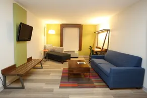 Holiday Inn Express & Suites Newport News by IHG - Chambre