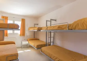 Albergue Inturjoven Sierra Nevada - Hostel - Rom