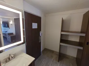 Reagan Resorts Inn - Chambre