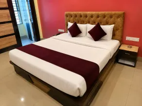 Sanchari Resort Shantiniketan - Zimmer