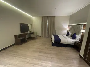 Private Luxury Suites - Al Hamra - Room