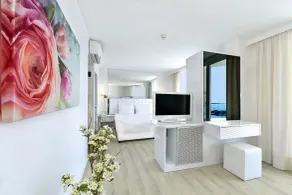 Le Bleu Hotel & Resort - Camera