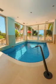 Hotel Neptun Gradac - Piscina