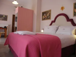 Irida Beach Resort Suites - Zimmer