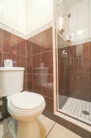 Vali Ho Motel By OYO Weslaco Mercedes - Salle de bain