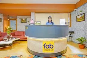 FabHotel Siddharth Inn - Nr Siddharth Bunglows - Réception
